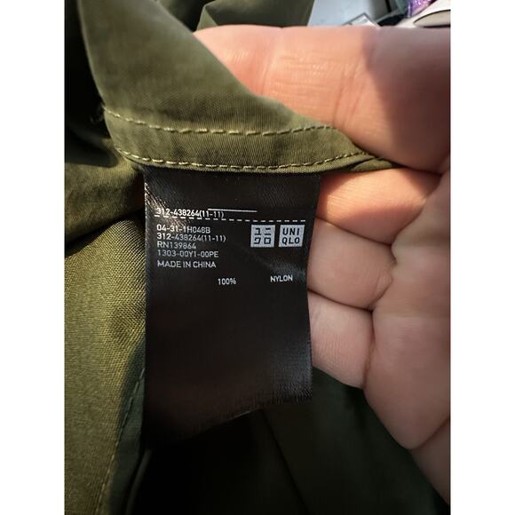 Uniqlo Large Women Button Up Green Relaxed Fit Light Jacket Midi 14-22 - Picture 5 of 10